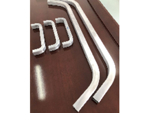 陶瓷皮帶清掃器